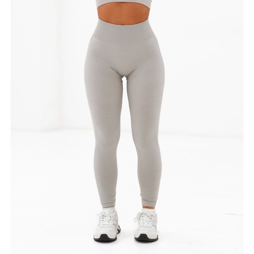 Lazuli scrunch seamless ribbed contour leggings